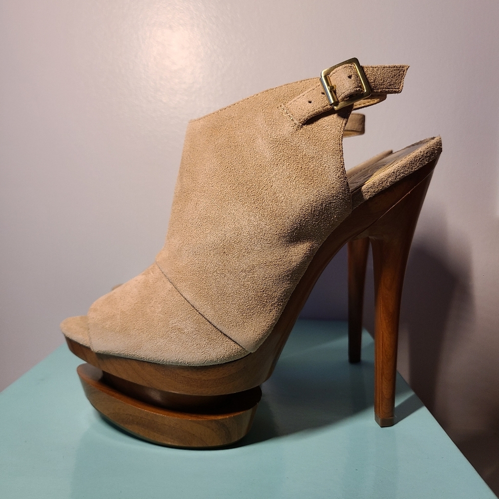 Jessica Simpson Elegant Tan Peep-Toe Cow Split Suede Heels Womens Size 9 - Picture 4 of 7